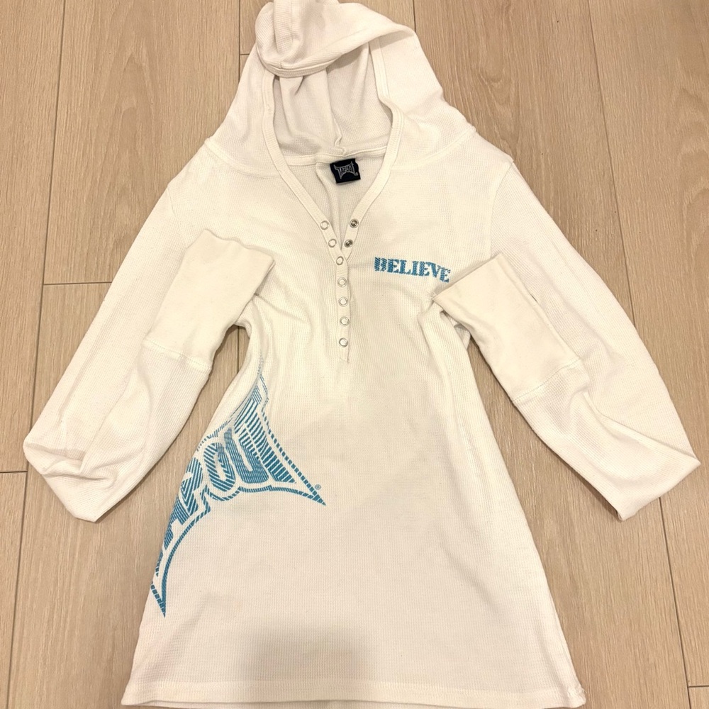 Tapout Long Sleeve Henley Top Y2K